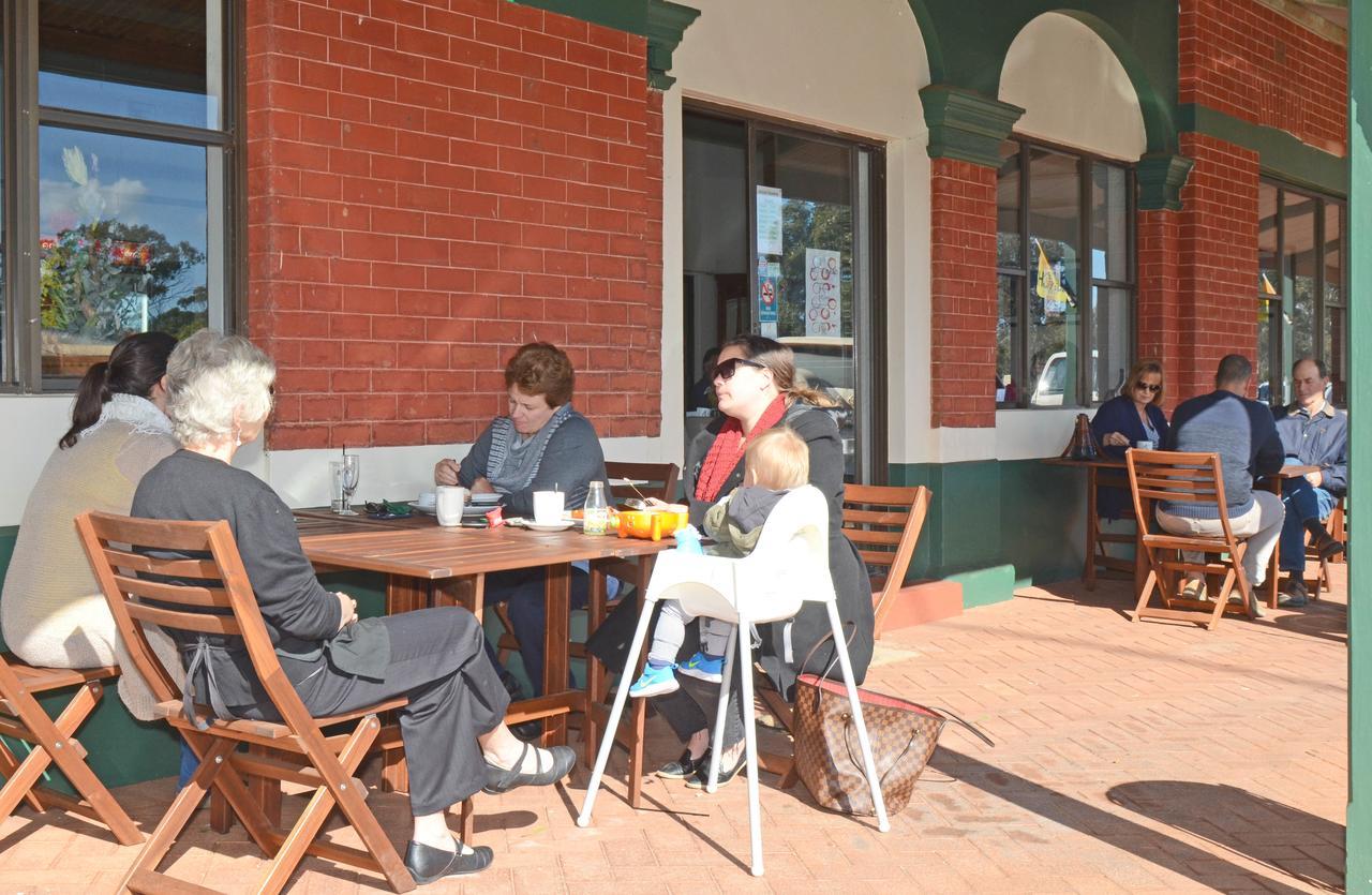 The Wickepin Hotel And Harvest Cafe York Zewnętrze zdjęcie